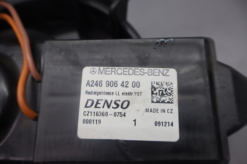 Load image into Gallery viewer, 14-23 Mercedes W117 CLA250 HVAC AC Heater Fan Blower Motor Assembly Oem
