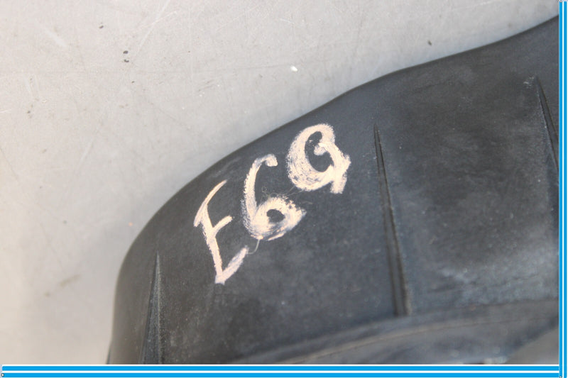 Load image into Gallery viewer, 01-04 Mercedes SLK320 SLK230 Kompressor Air Cleaner Absorber ASSY Oem
