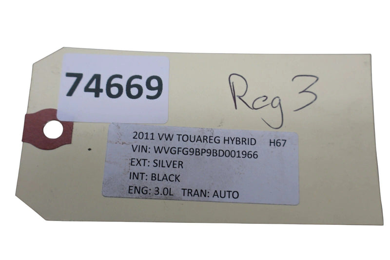 Load image into Gallery viewer, 11-17 Volkswagen VW Touareg Rear Right Side Door Window Regulator &amp; Panel Oem
