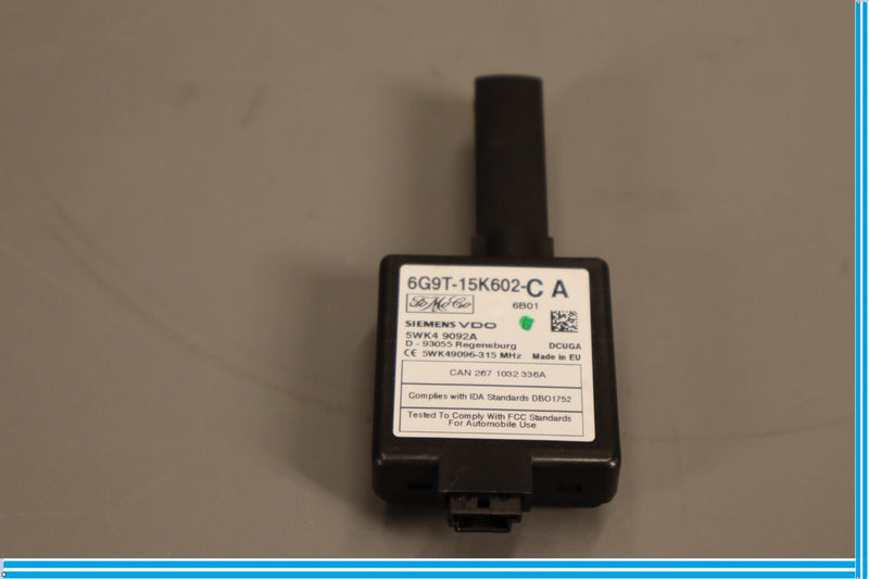 Load image into Gallery viewer, 07-15 Jaguar XK XKR Radio Antenna Control Module 6G9T15K602CA Oem

