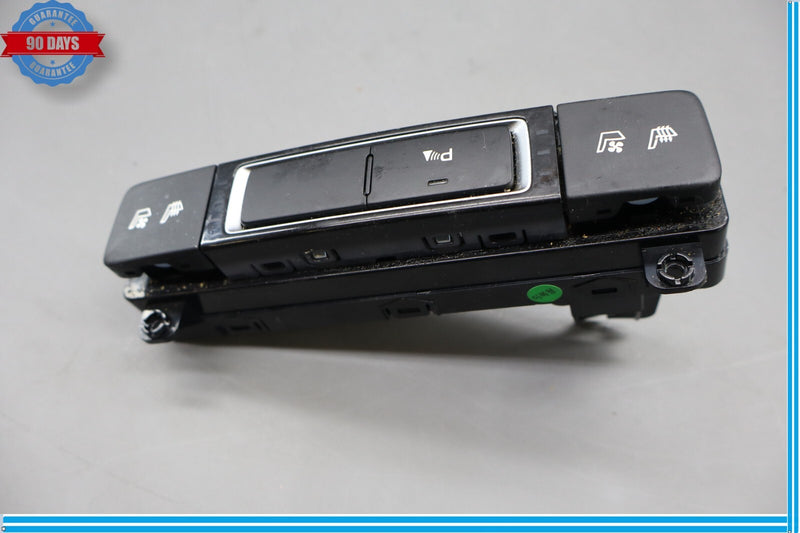 Load image into Gallery viewer, 15-16 Hyundai Genesis Center Console Heated Seats Control Switch Panel Oem

