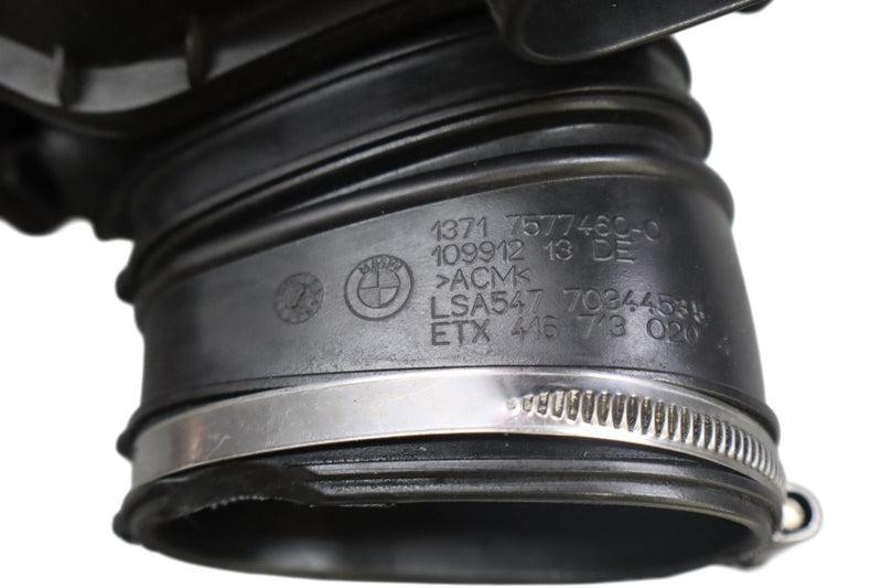 Load image into Gallery viewer, 09-15 BMW 750Li F04 F02 Right Side Air Intake Cleaner Filter Housing Box Oem
