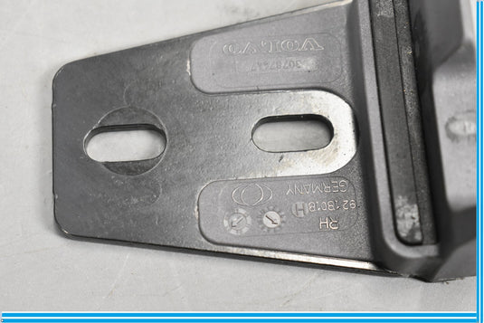 06-13 Volvo C70 Right Side Interior Trim Luggage Compartment Lock Brace Oem