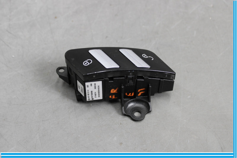 Load image into Gallery viewer, 07-14 Mercedes S550 S600 W221 Front Right Side Door Lock Switch Oem
