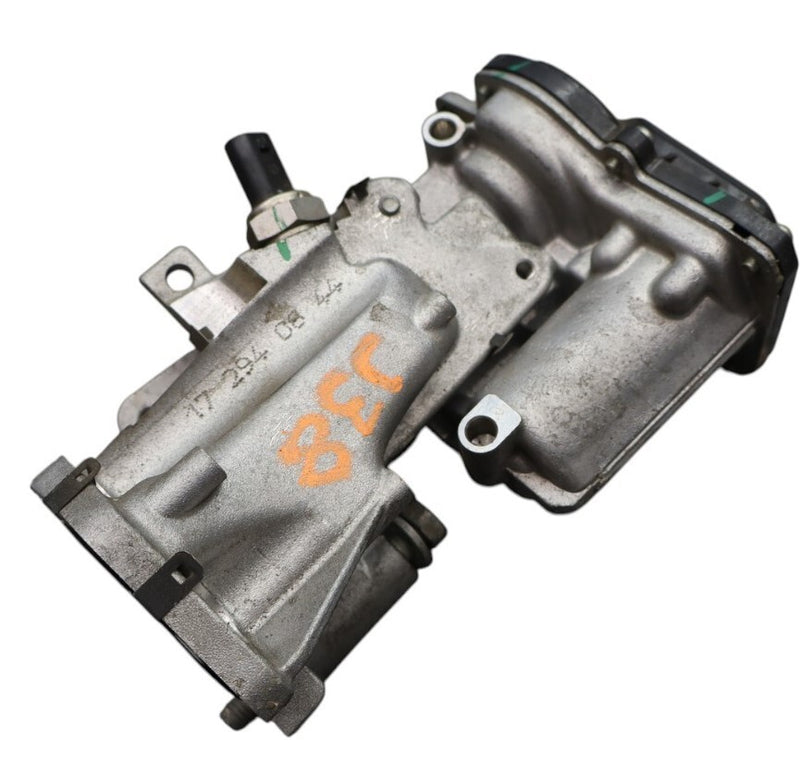 Load image into Gallery viewer, 17-23 Alfa Romeo Giulia 2.0L Engine Gas EGR Exhaust Recirculation Valve Oem
