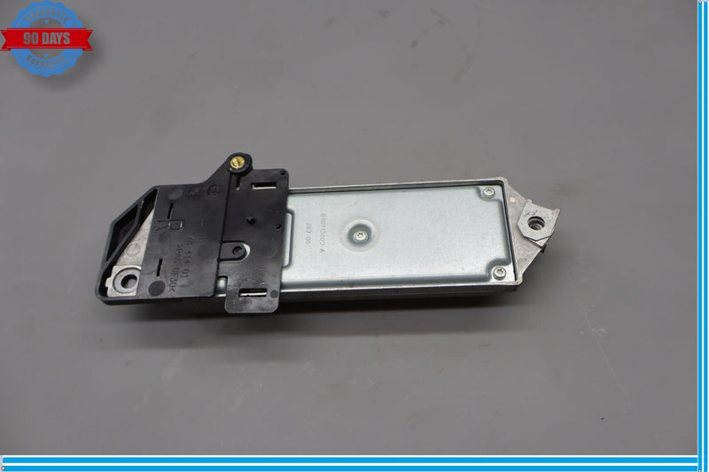 Load image into Gallery viewer, 09-15 BMW 740i 750i F01 F02 Front Right Side Seat Belt Retractor Module Oem
