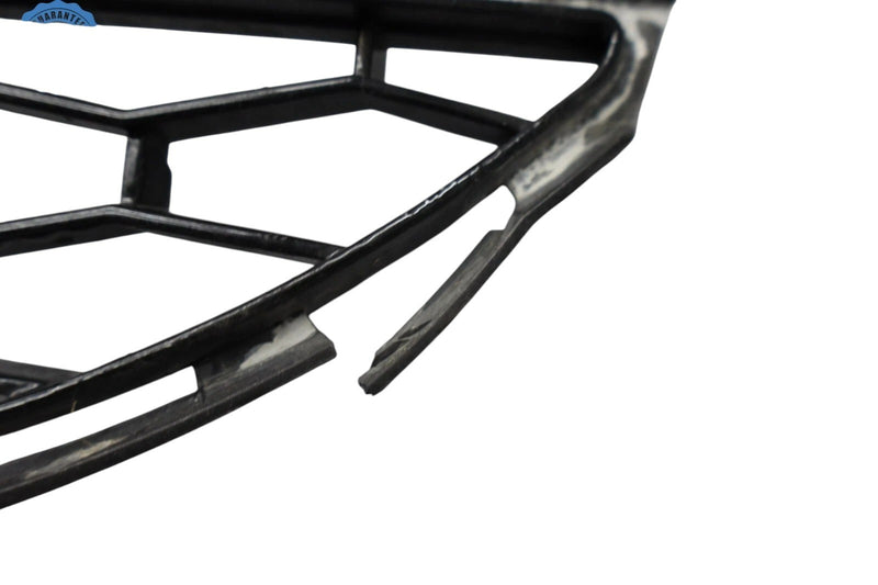 Load image into Gallery viewer, 14-17 Maserati Quattroporte Front Lower Bumper Center Grille Molding Oem
