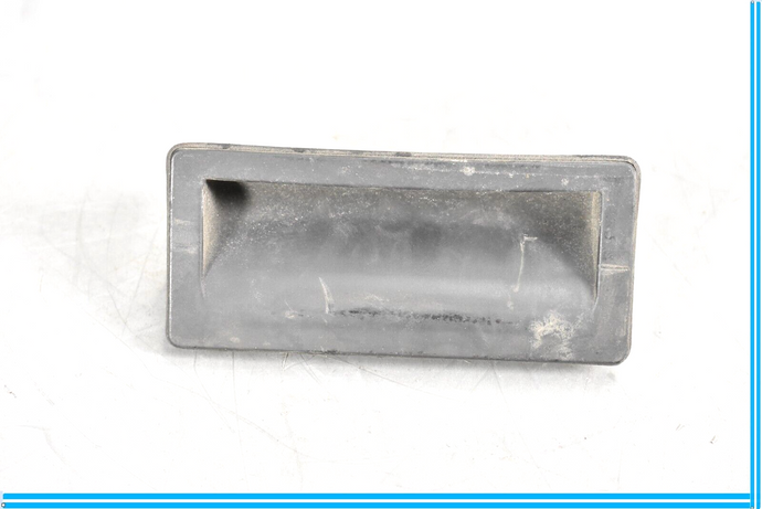 11-18 Volkswagen VW Touareg Rear Trunk LID Release Handle Button Switch Oem