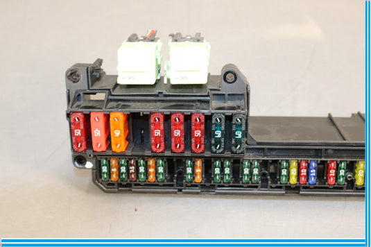 04-05 BMW 645Ci Front Power Distribution Power Relay Box Oem