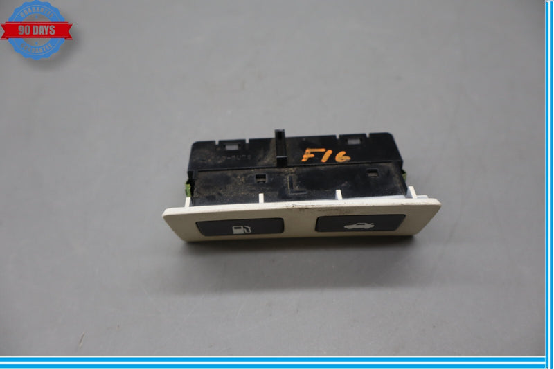 Load image into Gallery viewer, 07-12 Lexus LS460 LS600L Fuel Door Trunk Lid Release Switch 15C041 Oem
