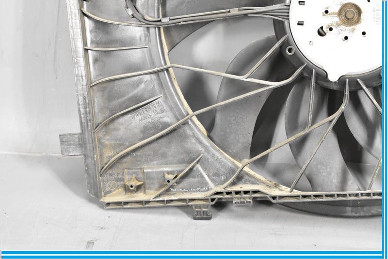 Load image into Gallery viewer, 12-18 Mercedes CLS550 Engine Motor Cooling Fan W/Clutch Oem

