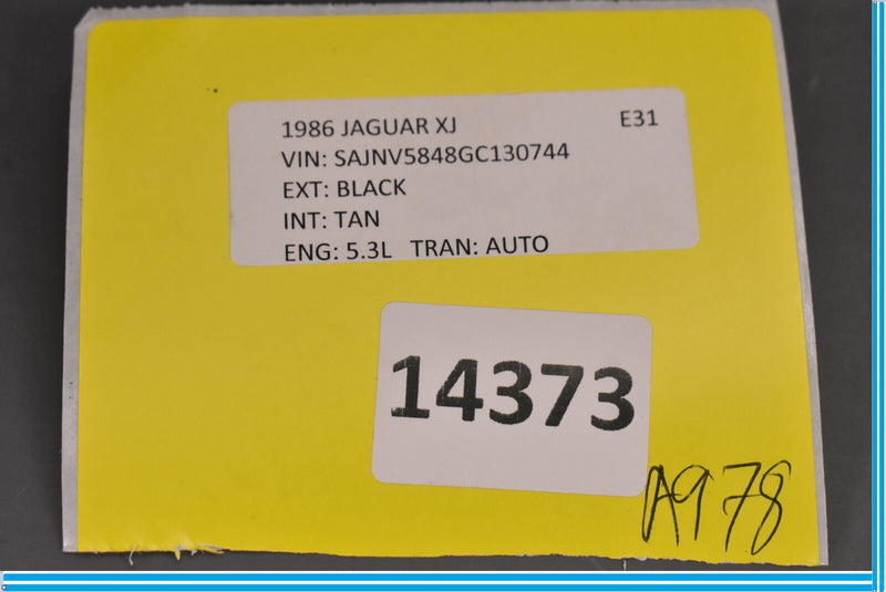 Load image into Gallery viewer, 84-91 Jaguar XJ6 XJS Front Right Passenger Side Seat Recline Knobs Oem

