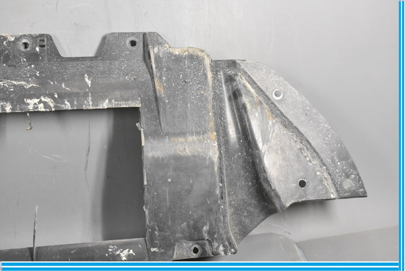 Load image into Gallery viewer, 14-19 Maserati Quattroporte Front Underbody Splash Shield Cover Oem
