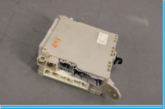 07-09 Lexus LS460 Rear Trunk Fuse Relay Junction Box Module 8267050120 Oem