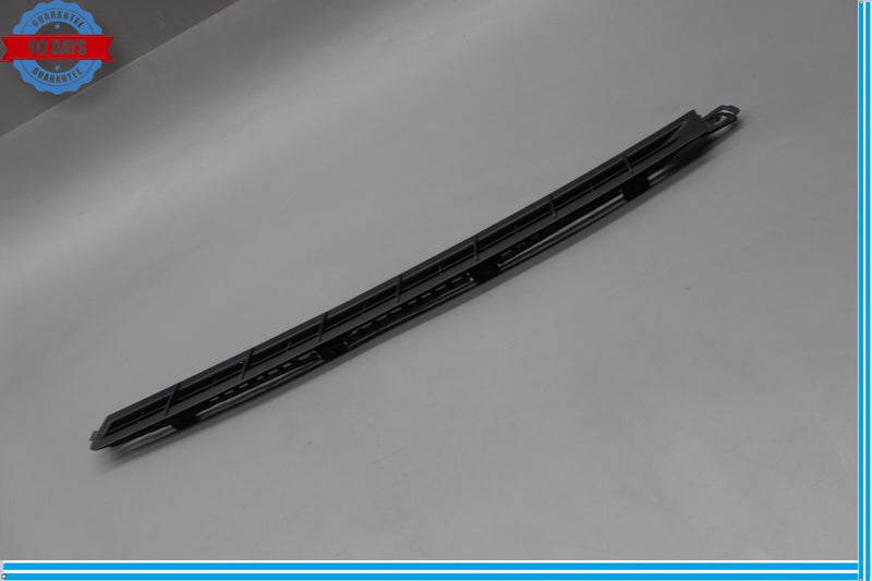 Load image into Gallery viewer, 10-16 Porsche Panamera Left Dash Defrost Vent Grill Grille Trim Panel Oem

