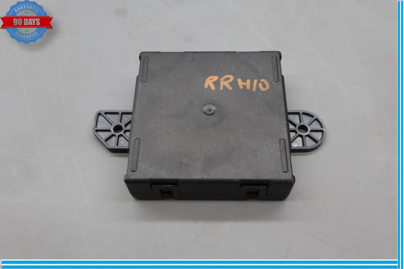 Load image into Gallery viewer, 14-17 Maserati Ghibli Rear Right Passenger Side Door Control Module Oem
