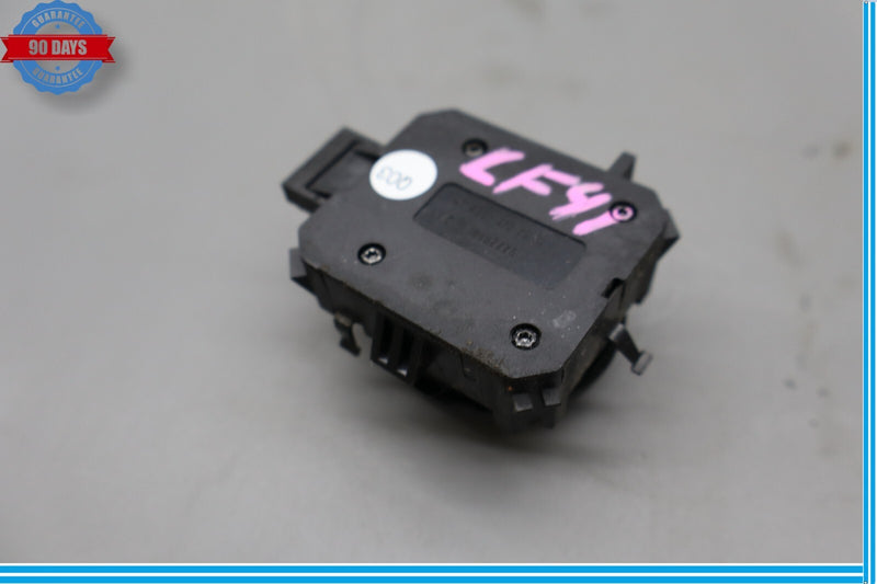 Load image into Gallery viewer, 13-19 Mercedes GL450 GL550 Front Left Driver Side Seat Lumbar Switch Black Oem
