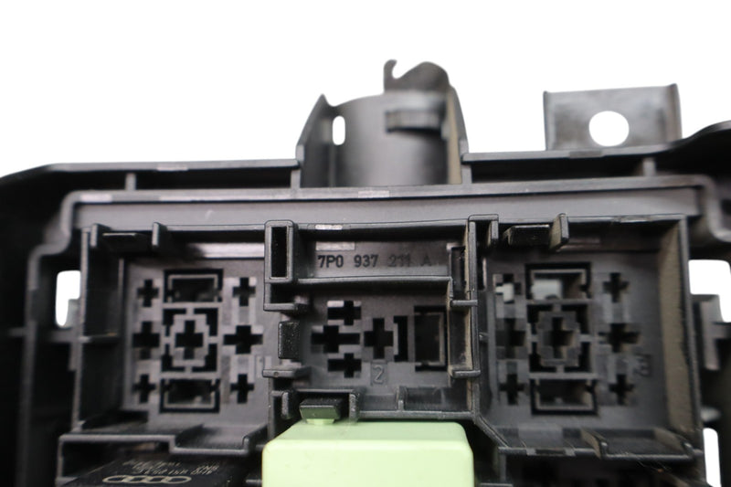 Load image into Gallery viewer, 11-17 Volkswagen VW Touareg Fuse Relay Box Housing Bracket Terminal Unit Oem
