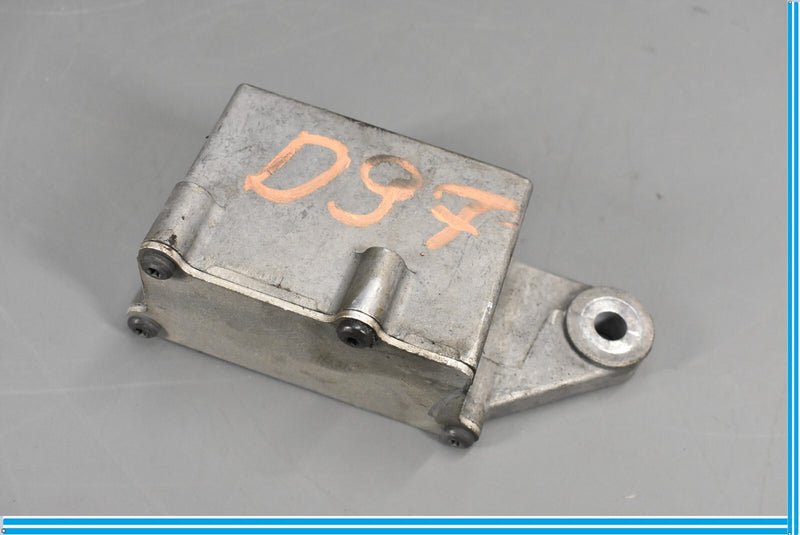 Load image into Gallery viewer, 18-20 Jaguar E-Pace Auto Rear Right Suspension Beam Oem
