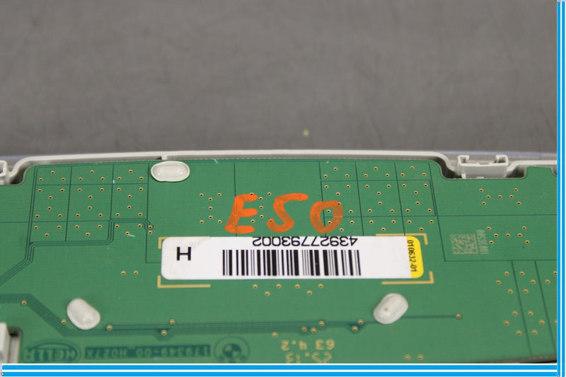 Load image into Gallery viewer, 12-18 BMW 320i 328i F30 Rear Interior Roof Overhead Reading Dome Light Lamp Oem
