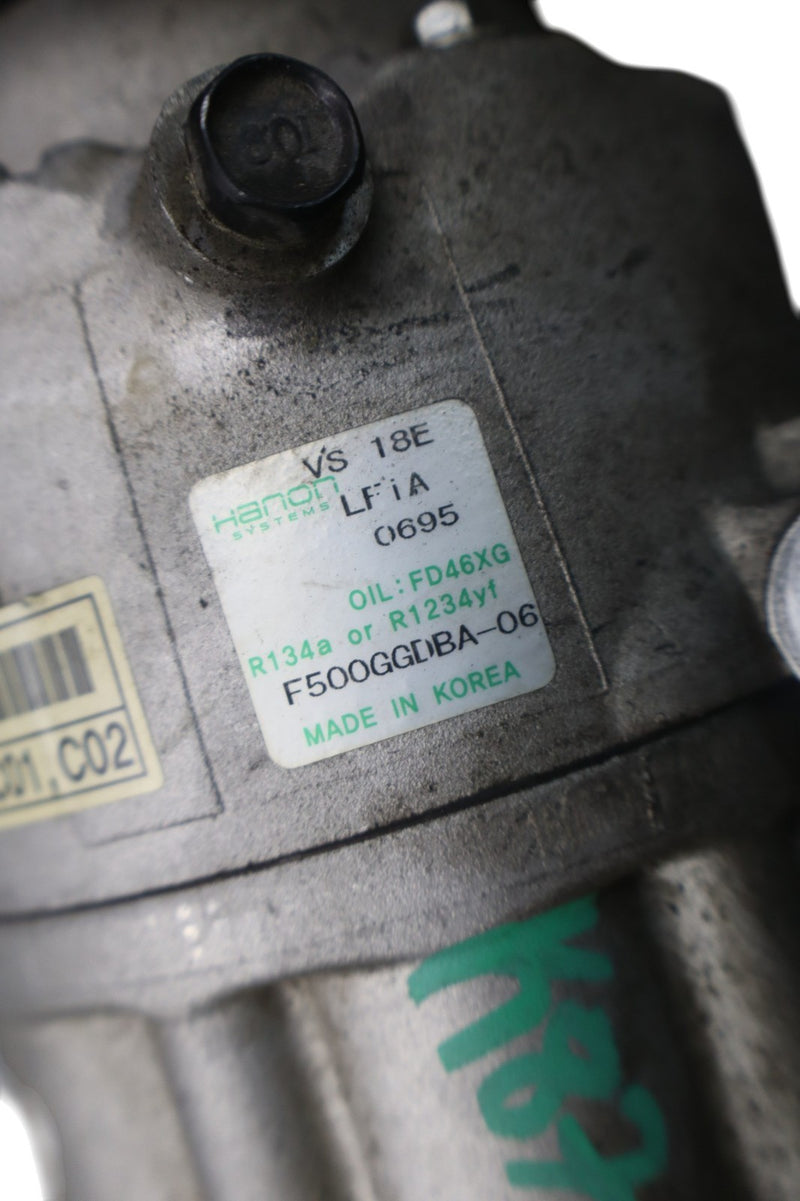Load image into Gallery viewer, 15-19 Hyundai Genesis G80 G90 AC A/C Air Compressor W/ Clutch 97701B1000 Oem
