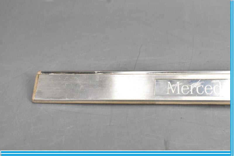 Load image into Gallery viewer, 10-18 Mercedes CLS550 W218 Front Right Side Door Step Sill Trim Cover Oem
