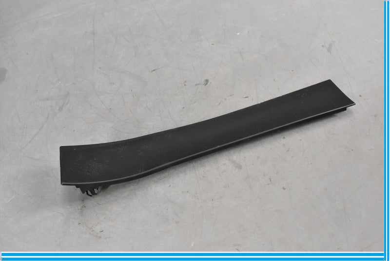 Load image into Gallery viewer, 14-20 Maserati Quattroporte Front Right Side A Pillar Middle Cover Trim Oem
