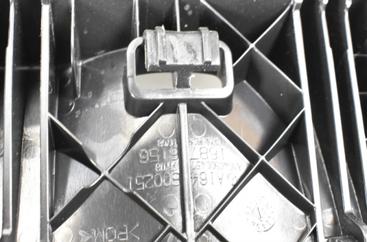 07-12 Mercedes GL450 GL550 Center Console Arm Rest Storage Door Lid Black Oem