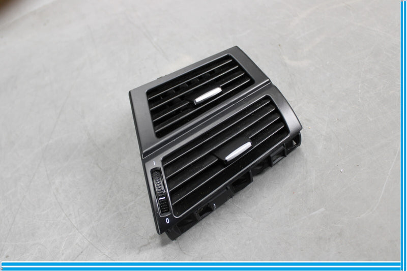 Load image into Gallery viewer, 07-13 BMW X5 E70 Right Passenger Dash Ac Heater Air Vent Grille 7161804 Oem
