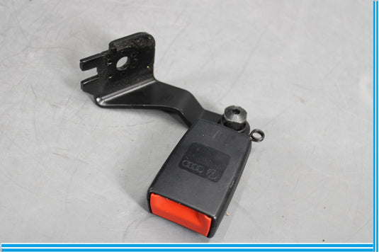 11-18 Audi A8 Rear Seat Belt Single Buckle Receiver Oem