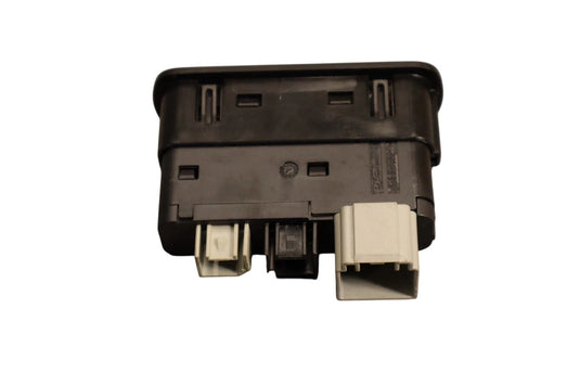 17-22 Maserati Ghibli Center Console AUX USB Connect Module Unit 670102009 Oem