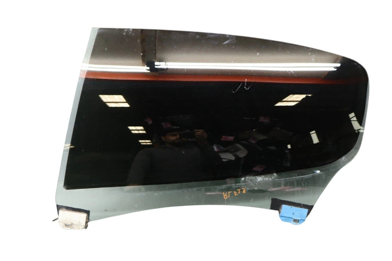 Load image into Gallery viewer, 03-13 Maserati Quattroporte M139 Rear Left Side Door Window Glass 83744800 OEM
