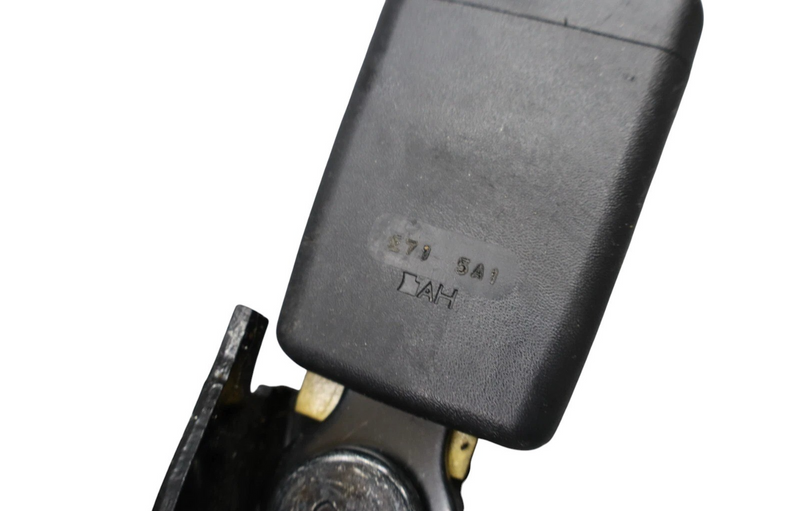 Load image into Gallery viewer, 15-17 Hyundai Genesis Rear Center Seat Belt Seatbelt Retractor W/ Buckle Oem
