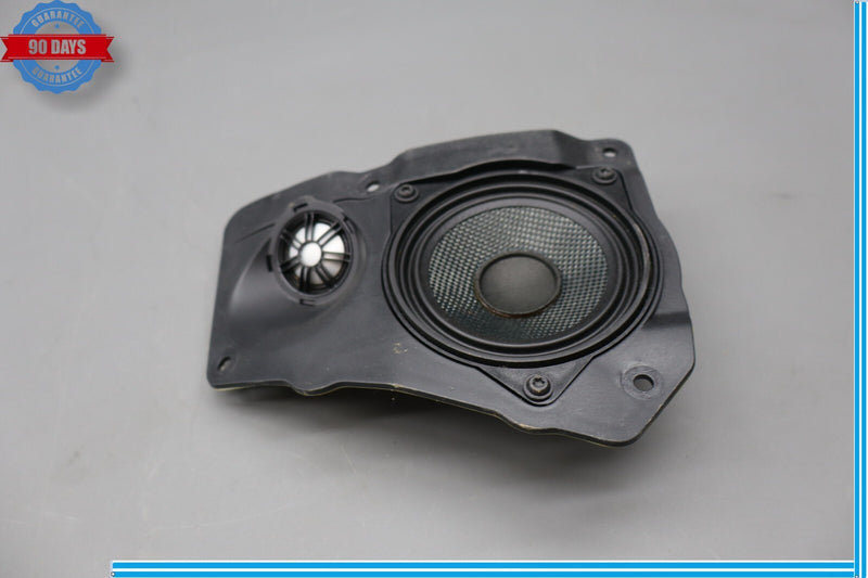 Load image into Gallery viewer, 09-16 BMW 750Li 750Li XDrive F10 Rear Right Side HIFI System Speaker Oem
