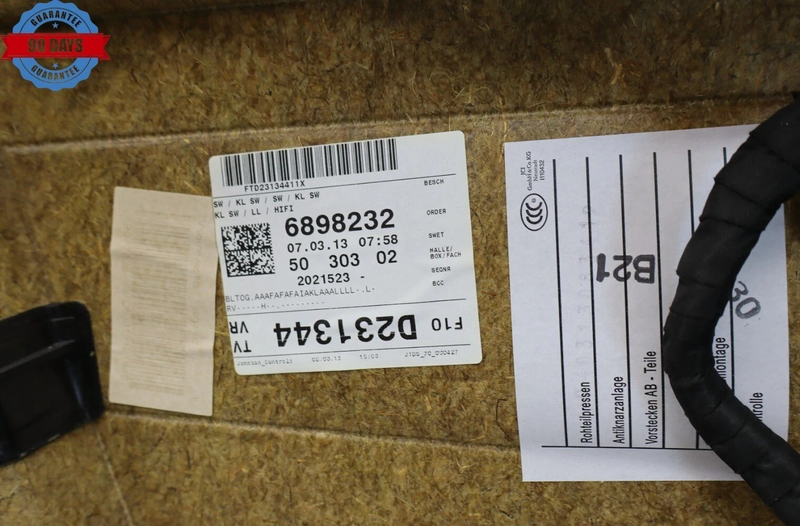 Load image into Gallery viewer, 11-16 BMW F10 528i 535i 550i Front Right Side Interior Door Panel Cover Trim Oem
