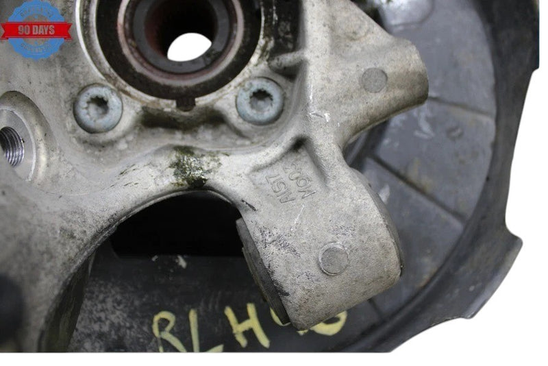 Load image into Gallery viewer, 11-17 Volkswagen VW Touareg Rear Left Wheel Spindle Knuckle Hub 7P0505435 Oem
