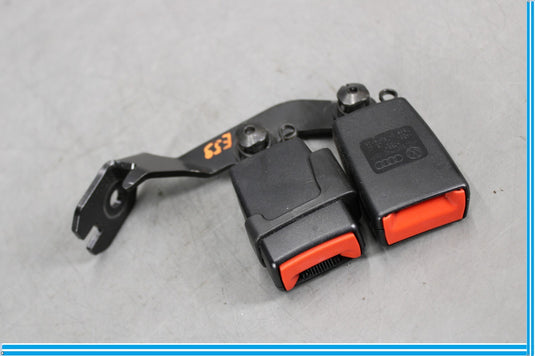 11-18 Audi A8 Quattro Rear Center Double Seat Belt Buckle Receiver Oem