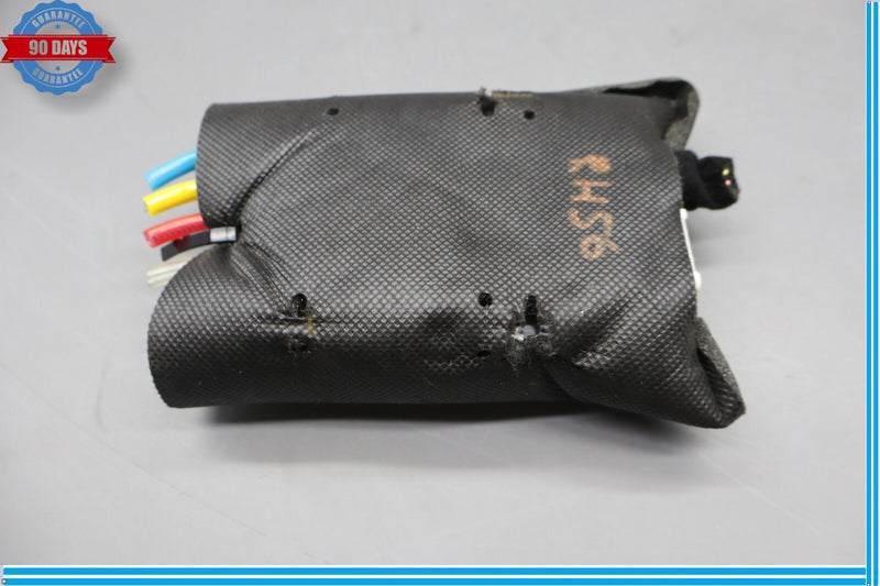 Load image into Gallery viewer, 15-16 Hyundai Genesis Right Passenger Side Seat Electric Conrtol Module Oem
