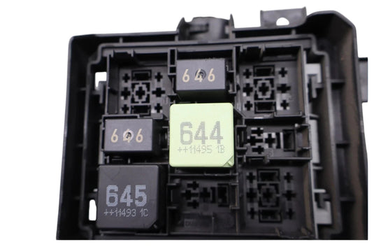 11-17 Volkswagen VW Touareg Front Under Dash Cabin Fuse Relay Box Fusebox Oem