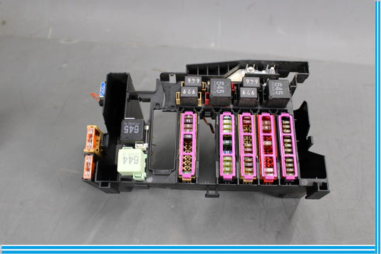 11-18 Audi A8 Quattro S8 Fuse Relay Junction Box Black Holder Oem