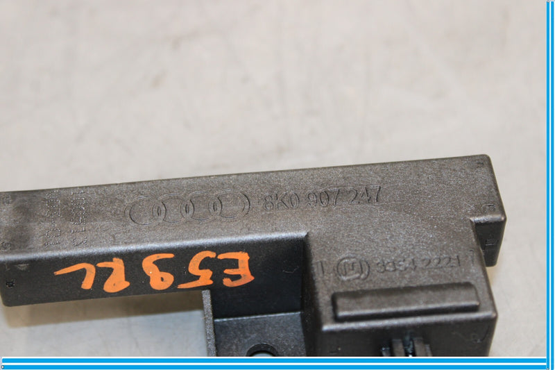 Load image into Gallery viewer, 11-17 Audi A8 A8 Quattro Rear Keyless Access Entry Antenna 8k0907247 Oem
