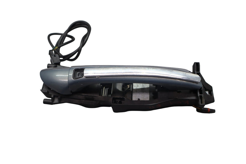 Load image into Gallery viewer, 06-11 Mercedes CLS550 CLS500 Front Right Side Exterior Door Handle Oem
