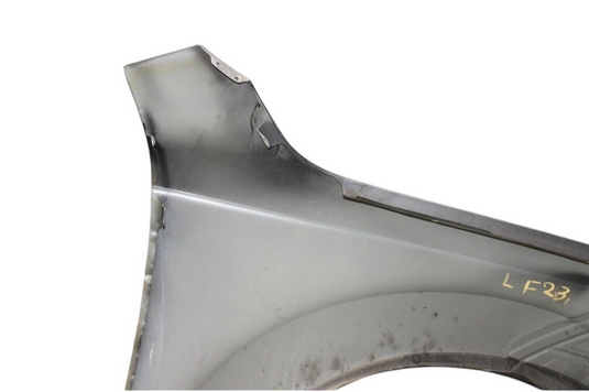 07-15 Audi Q7 4L Front Left Driver Side Fender Shell Cover Assembly Silver Oem