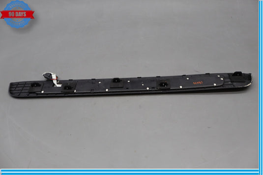 15-16 Hyundai Genesis Front Right Passenger Side Door Sill Scuff Plate Trim Oem