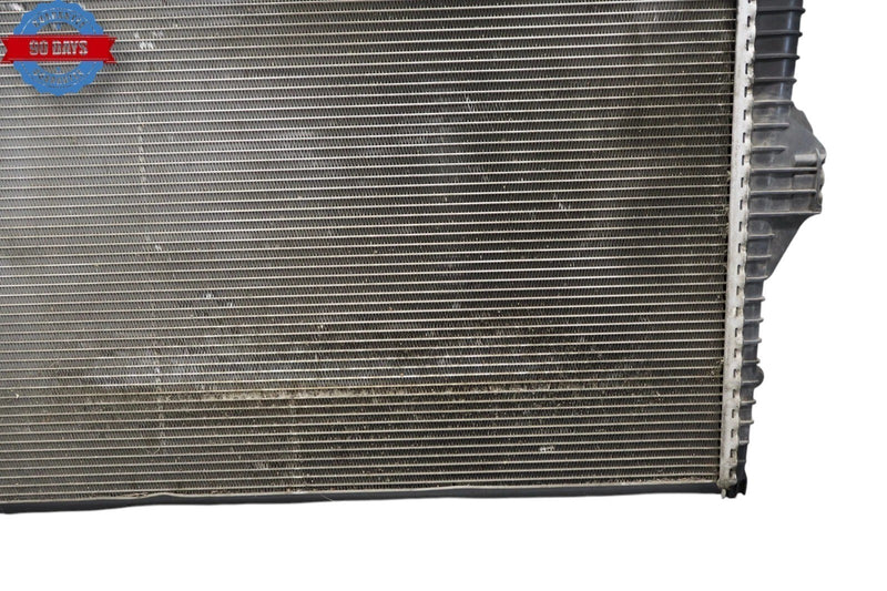 Load image into Gallery viewer, 11-17 Volkswagen VW Touareg Engine Water Cooling Radiator 95810613210 OEM
