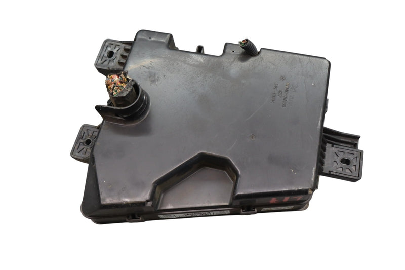 Load image into Gallery viewer, 09-12 Hyundai Genesis Equus Fusebox Fuse Box Relay Module Unit 919403M170 Oem

