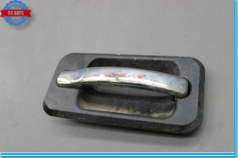 Load image into Gallery viewer, 03-07 Hummer H2 Rear Right Passenger Side Exterior Door Handle Oem
