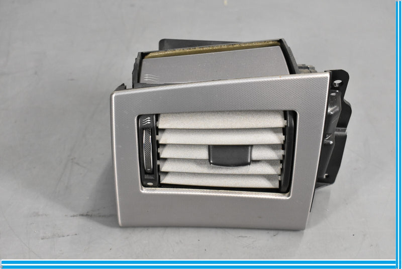 Load image into Gallery viewer, 09-12 Jaguar XF Front Left Driver Side Dash Outer Air Vent Grille Oem
