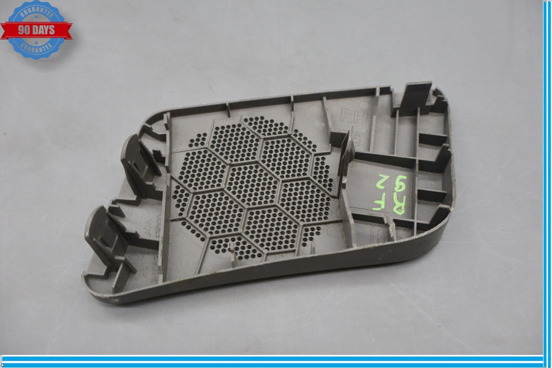 Load image into Gallery viewer, 11-18 Infiniti QX56 QX80 Front Right Side Dash Speaker Grille Grille Cover Oem
