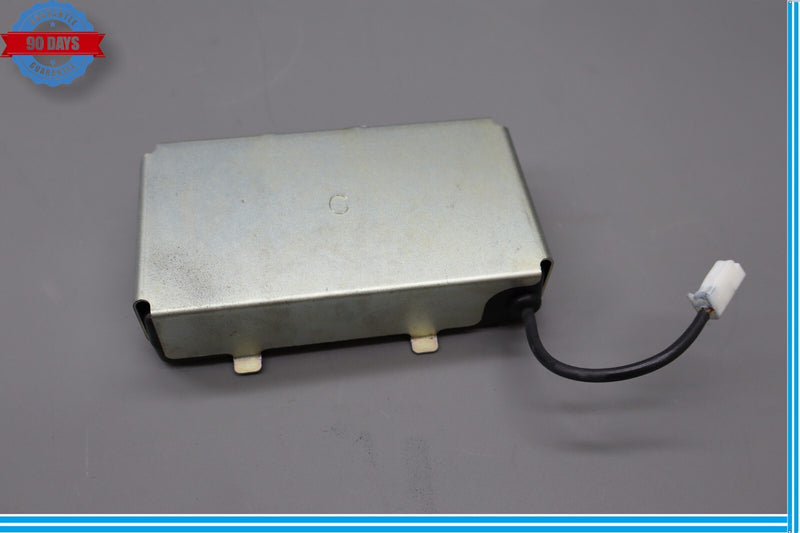 Load image into Gallery viewer, 07-12 Lexus LS460L Mayday Communication Battery Unit 86777-0W040 Oem
